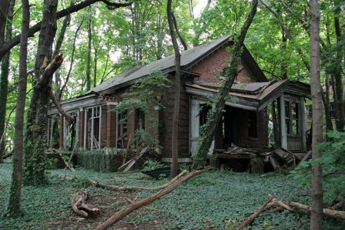 North Brother Island, East River, New York City, United States