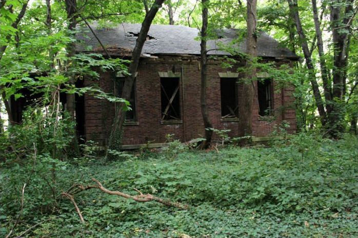 North Brother Island, East River, New York City, United States