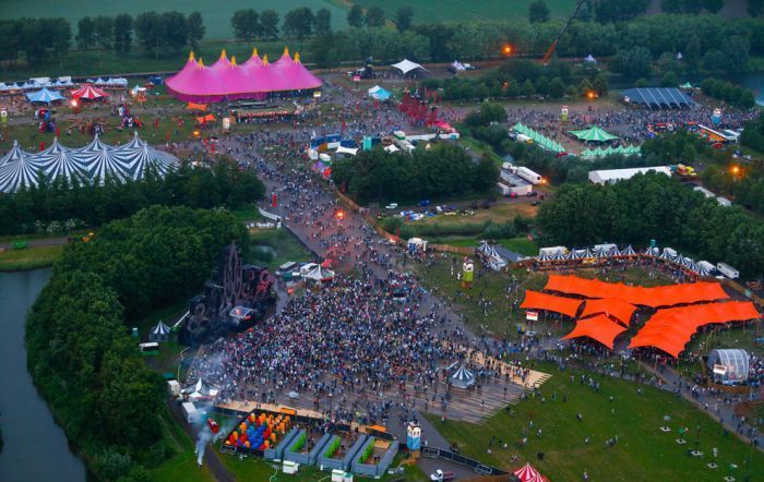 2013 Defqon.1 Q-Dance Festival, Evenemententerrein, Biddinghuizen, Netherlands