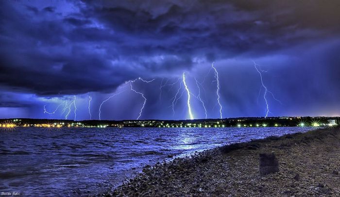 storms, lightnings and tornadoes