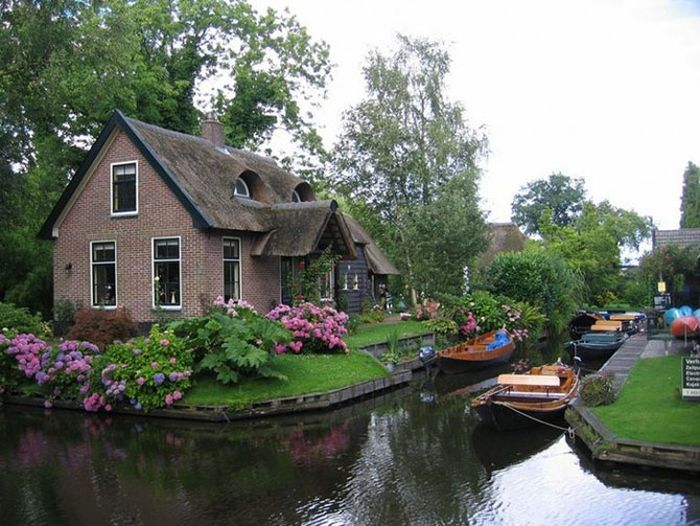 Giethoorn village, Overijssel, Steenwijkerland, Netherlands