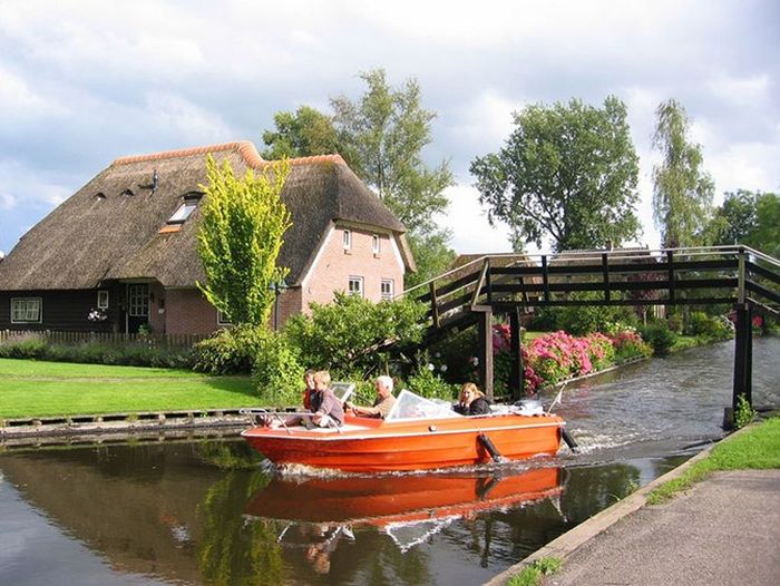 Giethoorn village, Overijssel, Steenwijkerland, Netherlands