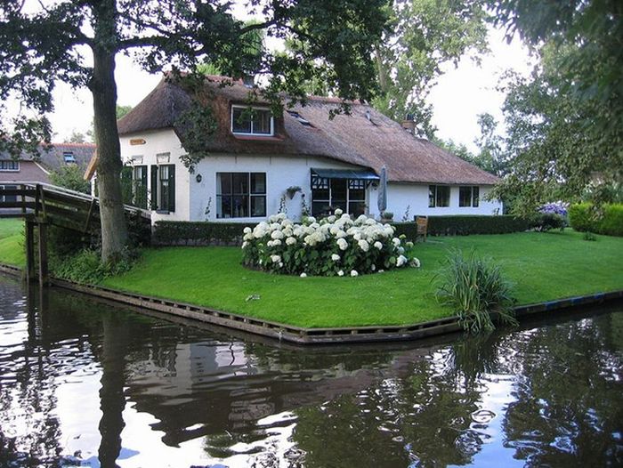 Giethoorn village, Overijssel, Steenwijkerland, Netherlands