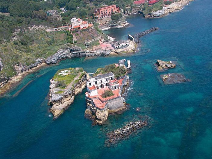 Gaiola Island, Posillipo, Naples, Italy