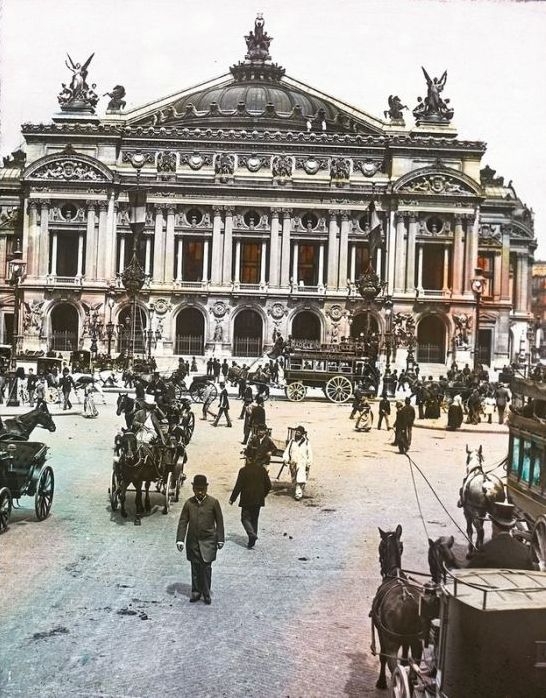 History: Old photos of Paris, 1900, France