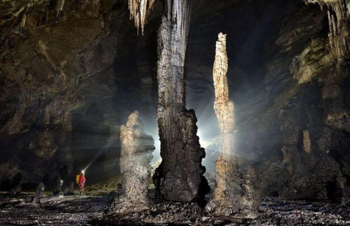 Er Wang Dong cave, Wulong Karst, Wulong County, Chongqing Municipality, China