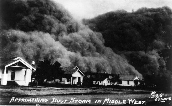 History: Dust Bowl, Dirty Thirties, 1930s, Great Plains, American and Canadian prairies