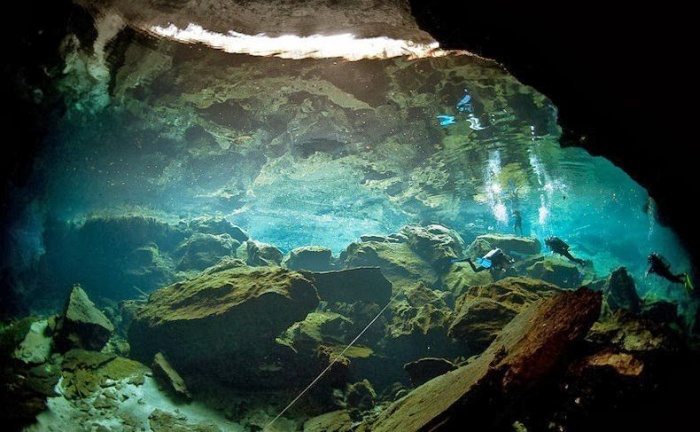 Ik Kil cenote, Pisté, Municipality of Tinúm, Yucatán, Mexico