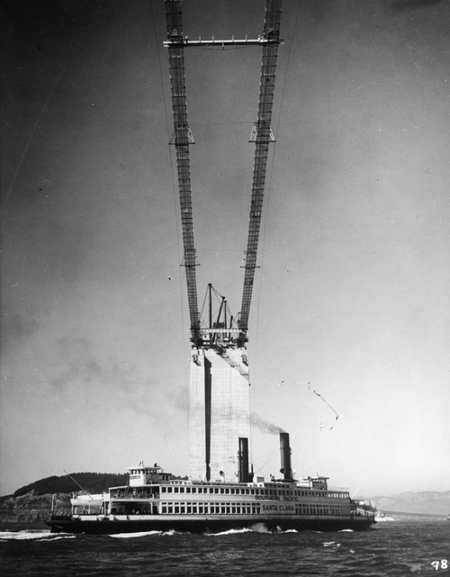 History: Construction of the Golden Gate Bridge, San Francisco, California, United States