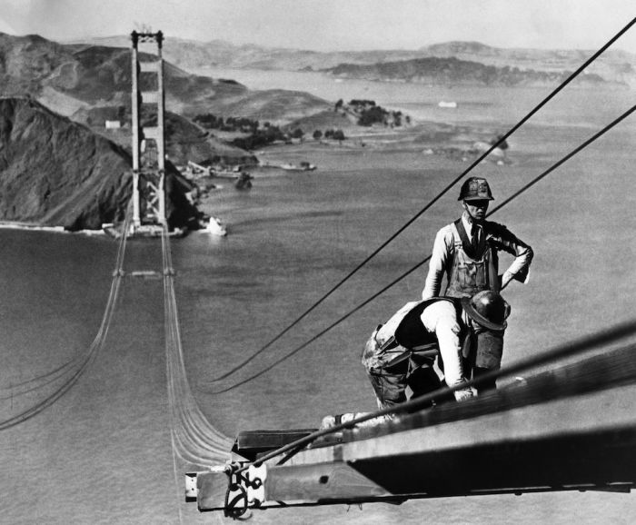 History: Construction of the Golden Gate Bridge, San Francisco, California, United States