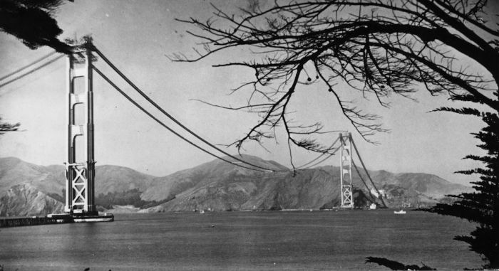 History: Construction of the Golden Gate Bridge, San Francisco, California, United States