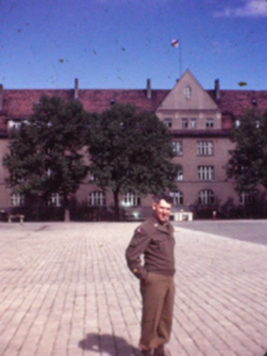 History: World War color photography