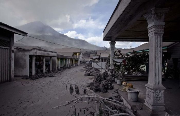 Mount Sinabung, January 2014 eruption, Karo Regency, North Sumatra, Indonesia