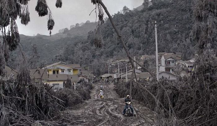 Mount Sinabung, January 2014 eruption, Karo Regency, North Sumatra, Indonesia