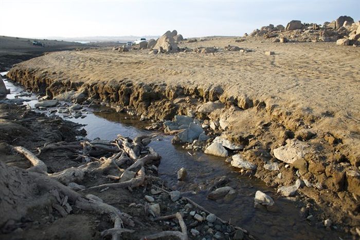 Folsom Lake reservoir, Sacramento, American River, Northern California, United States