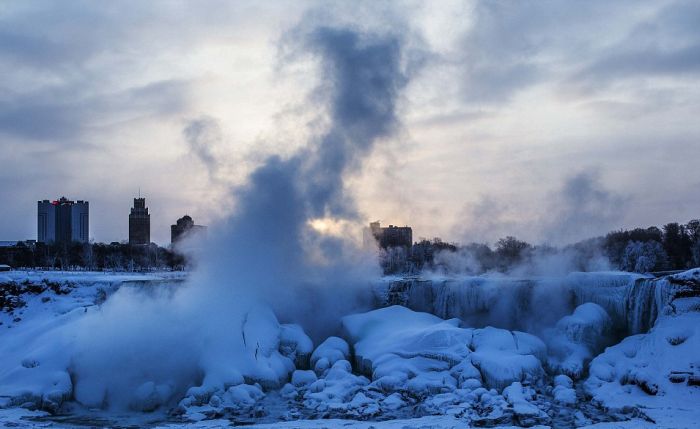 Niagara Falls frozen partially in 2014, Canada, United States