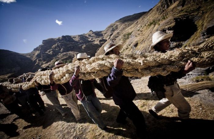 Cusco Inca rope bridge, Apurimac Canyon, Cuzco Province, Peru