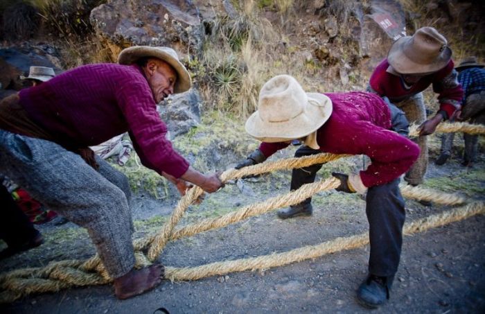 Cusco Inca rope bridge, Apurimac Canyon, Cuzco Province, Peru