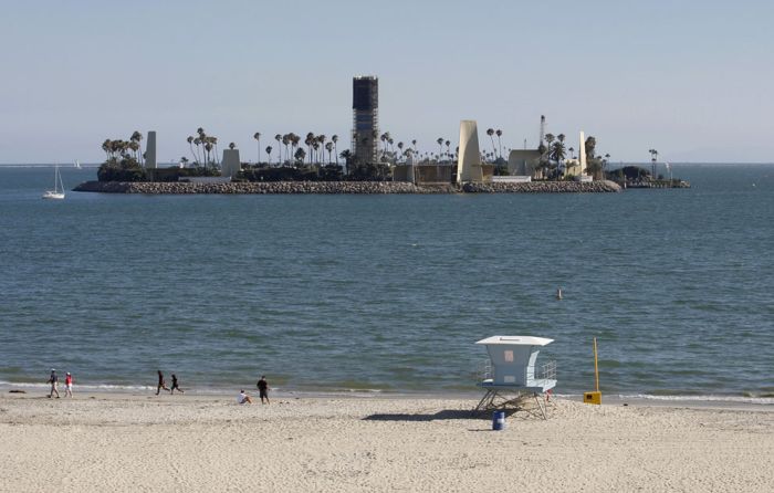 Los Angeles City Oil Field, Los Angeles, California, United States