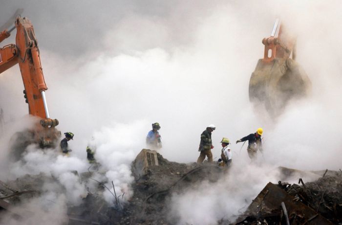 History: Collapse of the World Trade Center, September 11, 2001, Lower Manhattan, New York City, United States