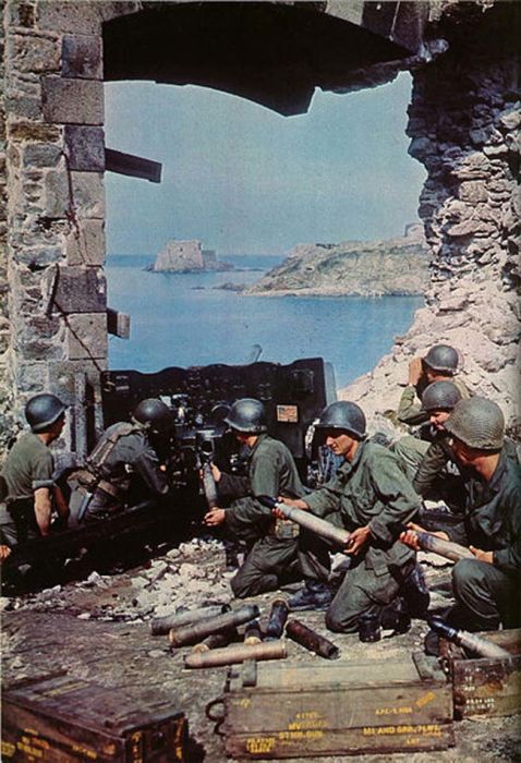 History: World War II photography