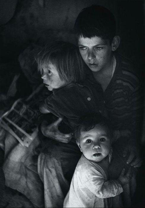 History: The Great Depression by Dorothea Lange, 1939-1943, United States