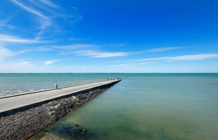 Le Passage de Gois ou Gôa, Île de Noirmoutier, Beauvoir-sur-Mer, Vendée, Pays de la Loire, France, Atlantic Ocean