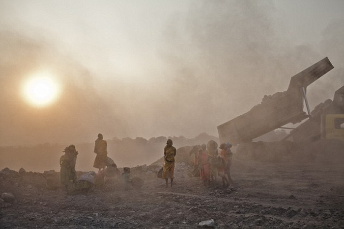 Coal field fire, Jharia, Dhanbad, Jharkhand, India