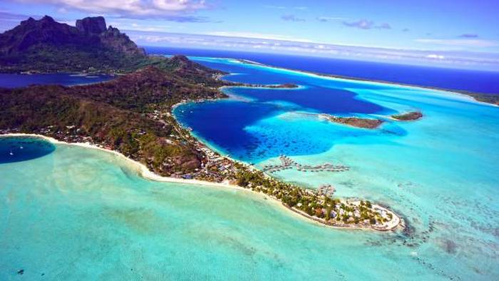 Bora Bora, Society Islands, French Polynesia, Pacific Ocean