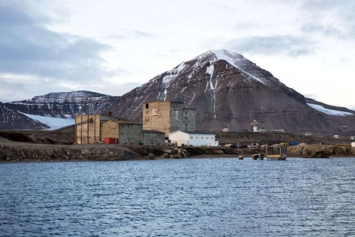 Ny-Ålesund, Oscar II Land, Spitsbergen, Svalbard, Norway