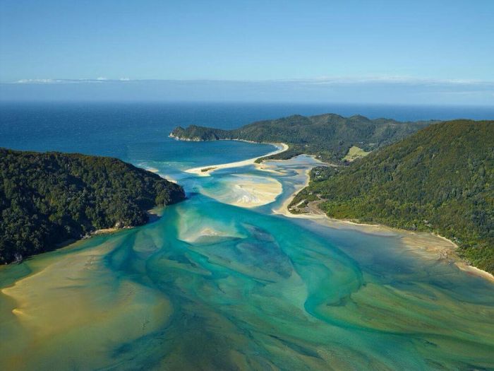 Awaroa Bay beach, Abel Tasman National Park, New Zealand, South Pacific Ocean