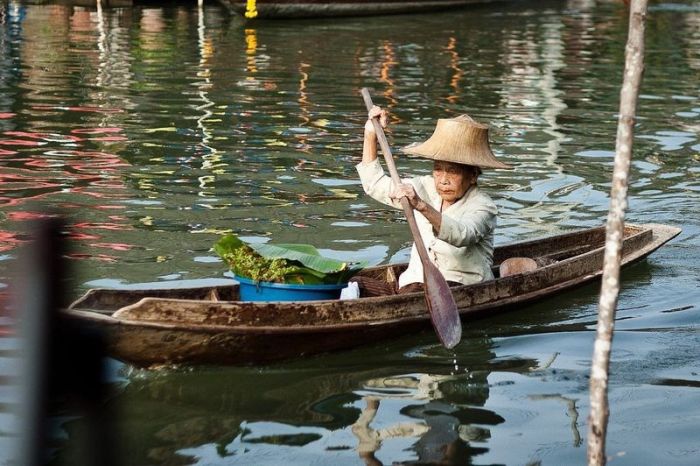 Floating market, Damnoen Saduak, Ratchaburi Province, Thailand