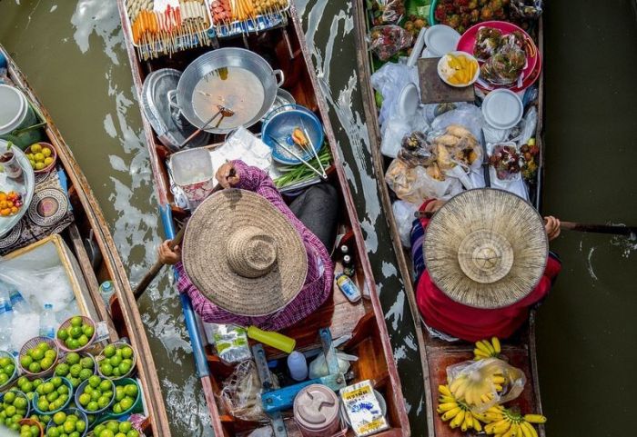 Floating market, Damnoen Saduak, Ratchaburi Province, Thailand