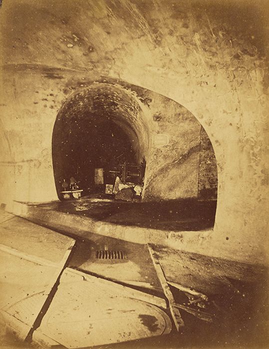 Mines of tunnel network, Catacombes de Paris, Paris, France