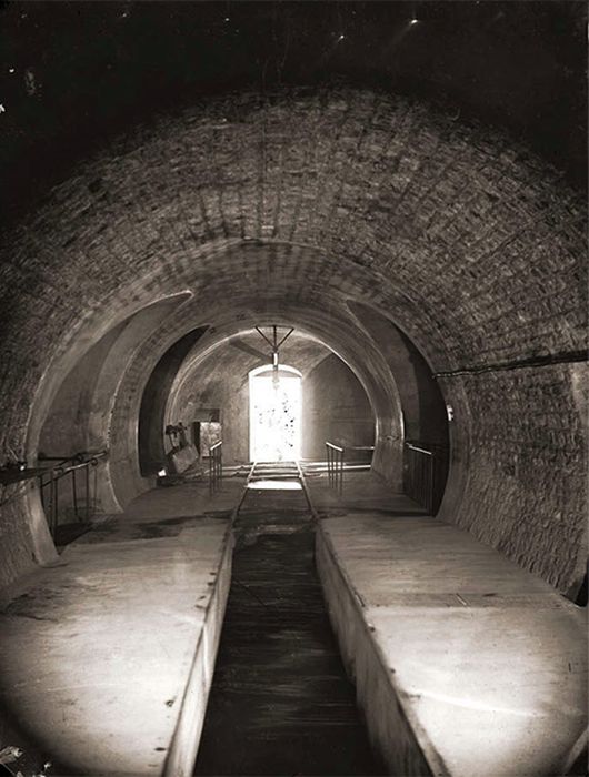 Mines of tunnel network, Catacombes de Paris, Paris, France