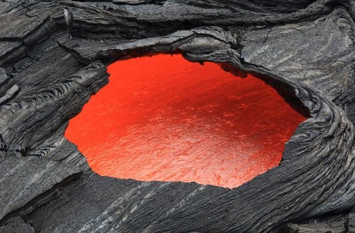 Kilauea volcano. Hawaiian Islands, United States