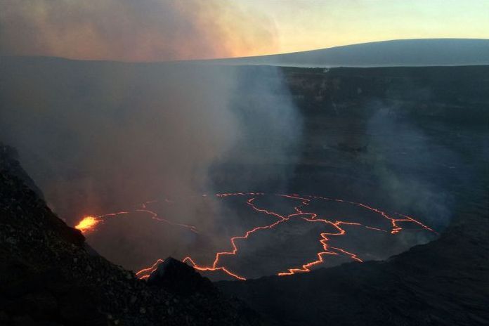 Kilauea volcano. Hawaiian Islands, United States