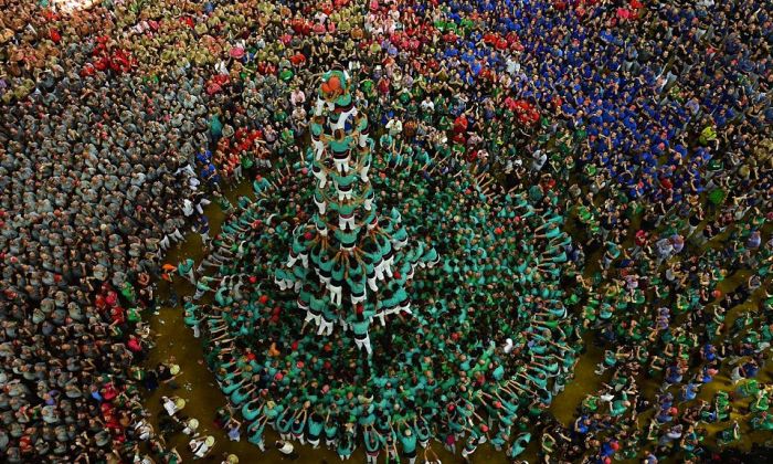 Castell, human tower, Catalonia, Spain