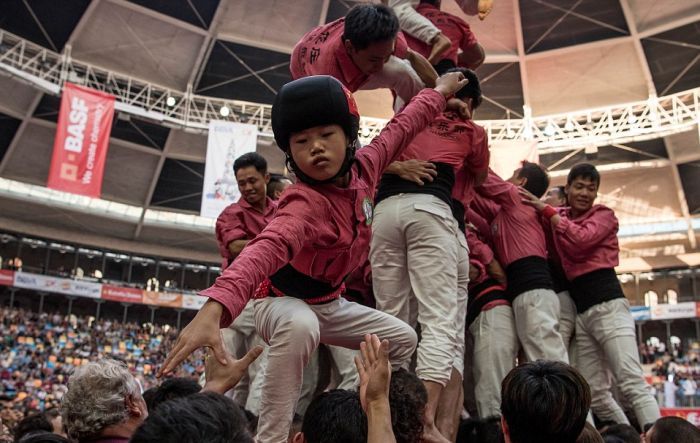 Castell, human tower, Catalonia, Spain