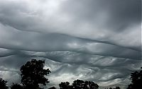 Trek.Today search results: clouds formation