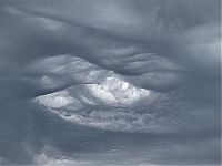 Trek.Today search results: clouds formation