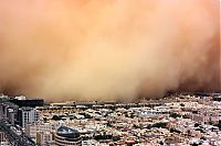 World & Travel: Sandstorm in Saudi Arabia