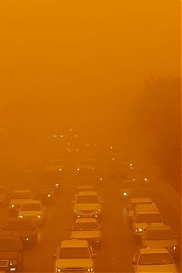 World & Travel: Sandstorm in Saudi Arabia