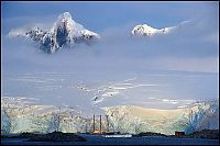 World & Travel: Antarctic Plateau, Antarctica