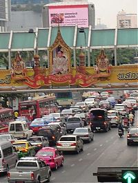 World & Travel: Traffic jam in the world