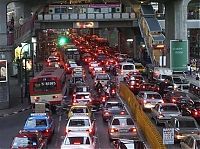 World & Travel: Traffic jam in the world