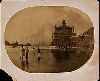 World & Travel: History: House on the rock, 1907, San Francisco, United States