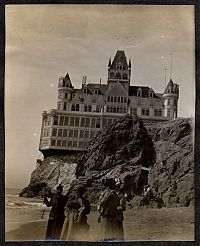 World & Travel: History: House on the rock, 1907, San Francisco, United States