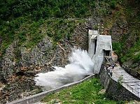 Trek.Today search results: Dam breakthrough