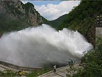 Trek.Today search results: Dam breakthrough